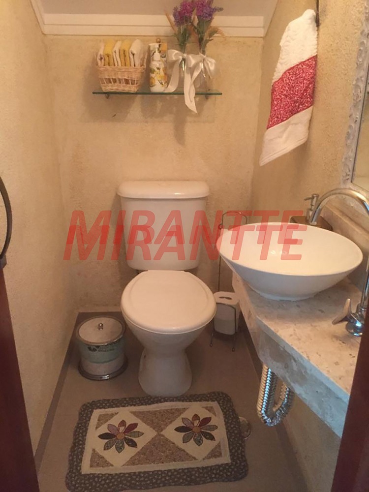 Cond. fechado de 80m² com 3 quartos em Jardim Leonor Mendes De Barros