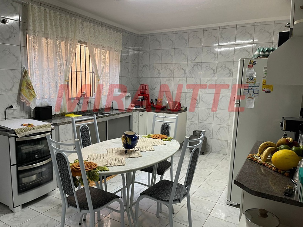 Casa terrea de 144m² com 4 quartos em Lauzane Paulista