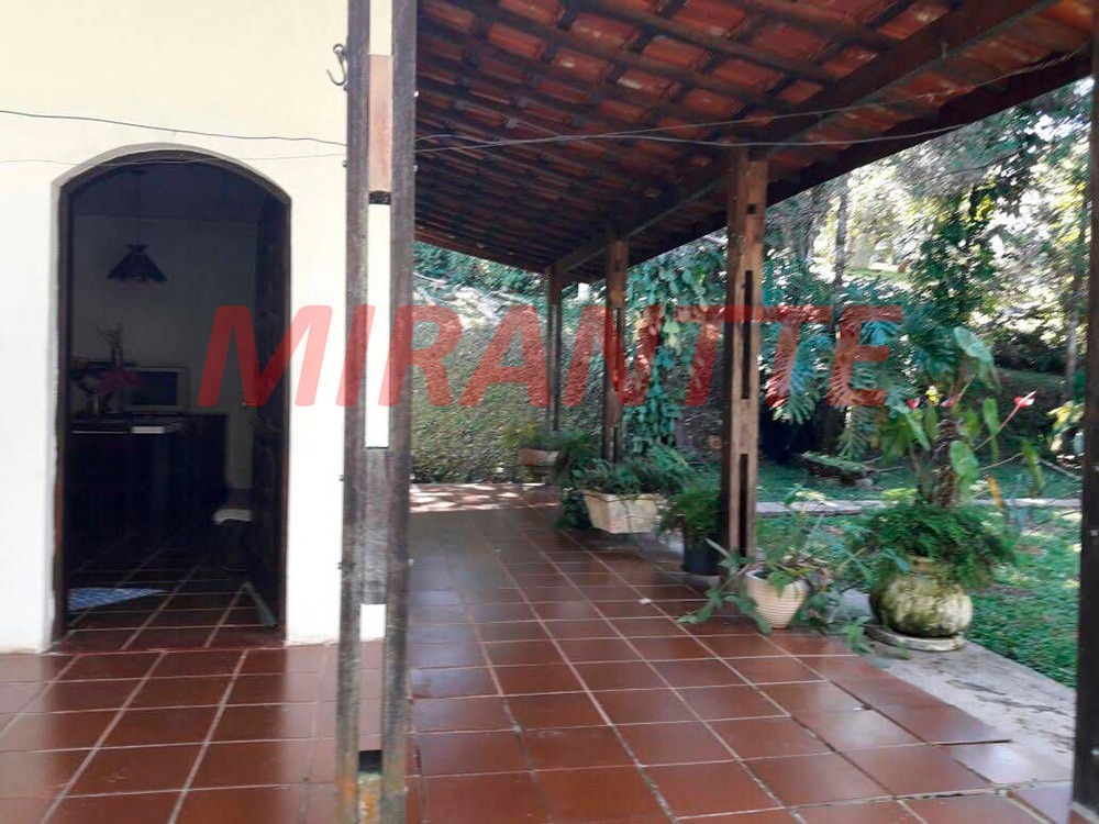 ChÁcara de 8000m² com 6 quartos em Santa Isabel