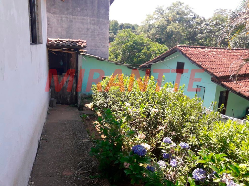 ChÁcara de 8000m² com 6 quartos em Santa Isabel
