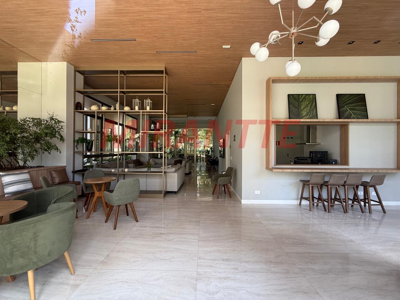 Apartamento de 222m² com 4 quartos em Perdizes
