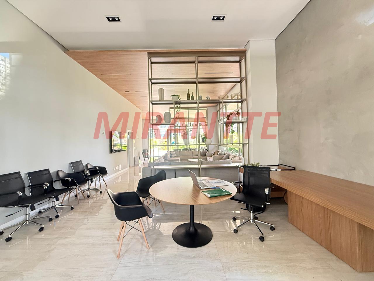 Apartamento de 222m² com 4 quartos em Perdizes