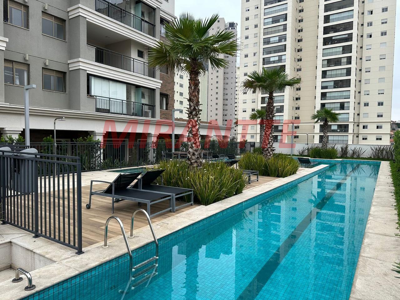 Apartamento de 222m² com 4 quartos em Perdizes