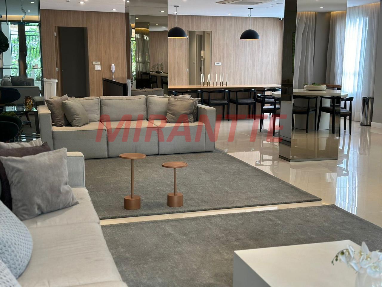 Apartamento de 222m² com 4 quartos em Perdizes