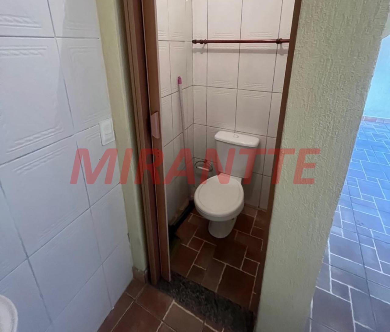 Sobrado de 110m² com 3 quartos em Água Fria