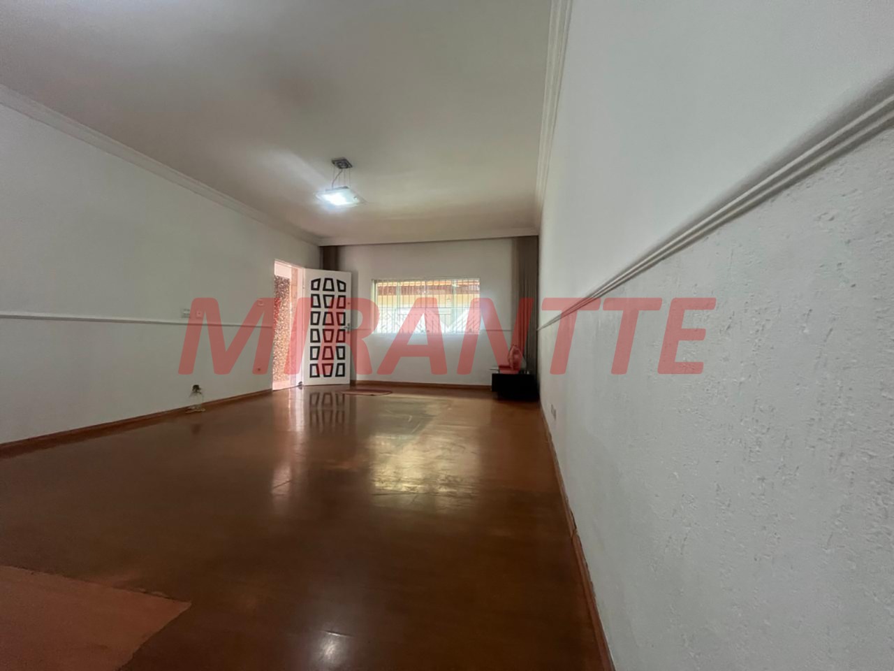 Sobrado de 110m² com 3 quartos em Água Fria