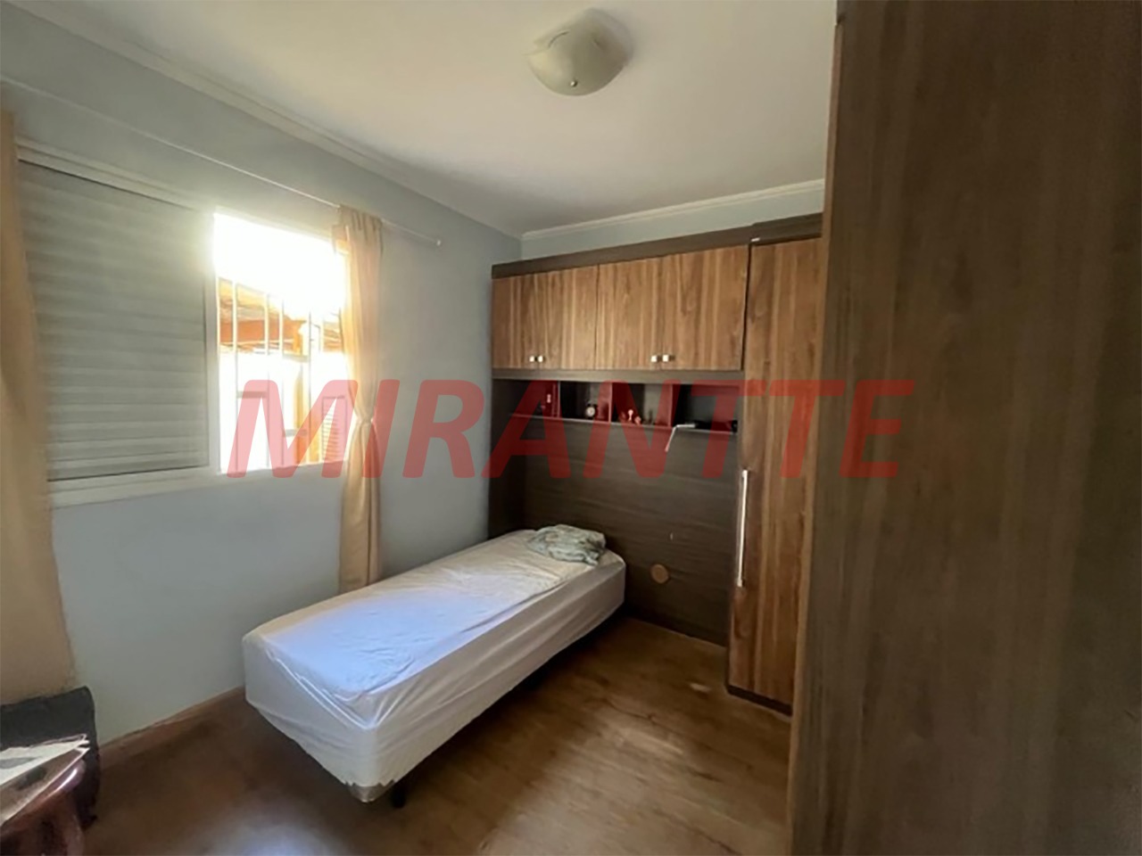 Sobrado de 110m² com 3 quartos em Água Fria