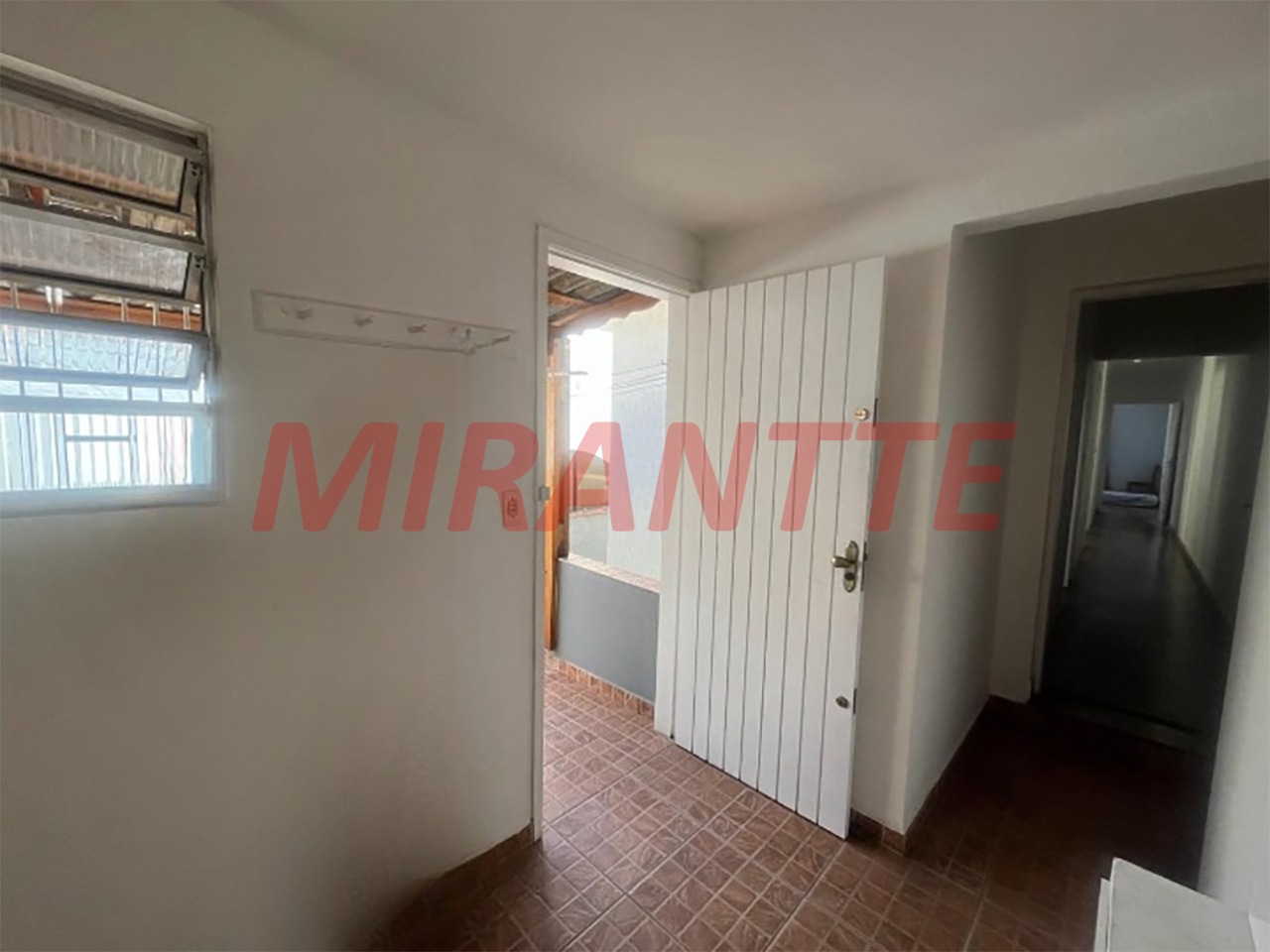 Sobrado de 110m² com 3 quartos em Água Fria