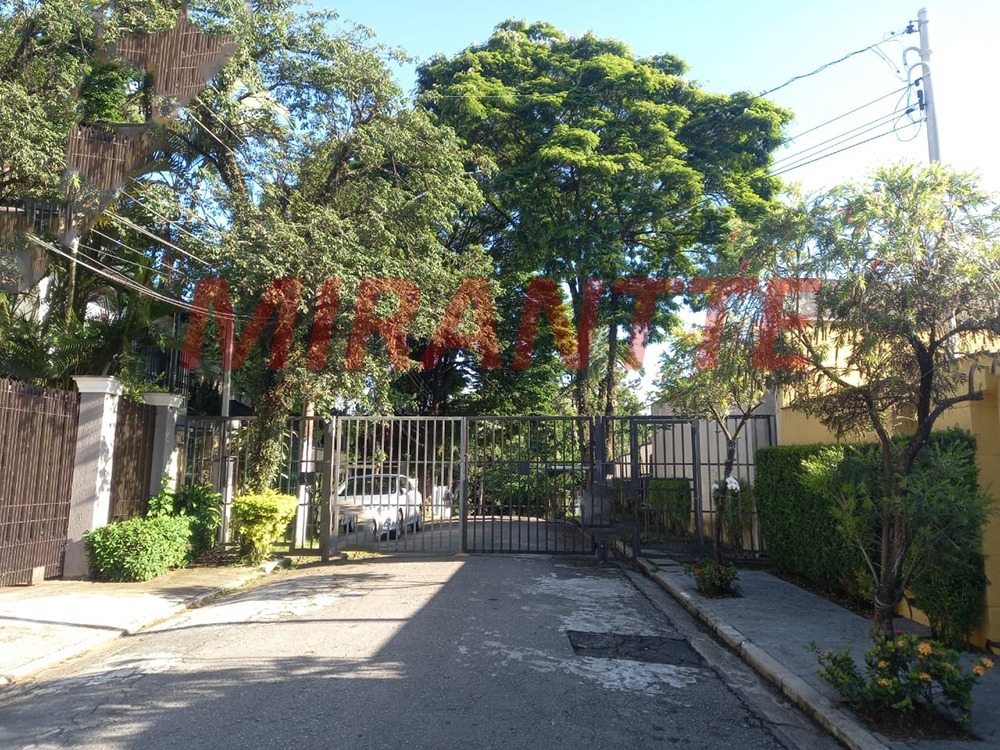 Sobrado de 269m² com 3 quartos em Jardim Floresta