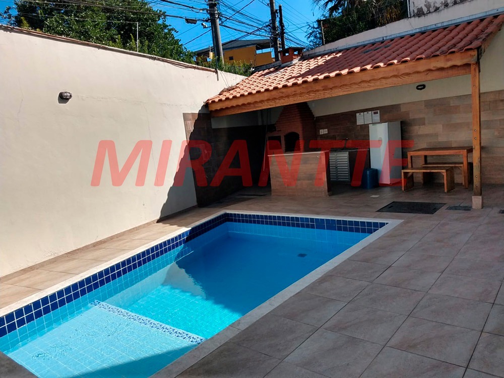 Cond. fechado de 76m² com 2 quartos em Itaberaba