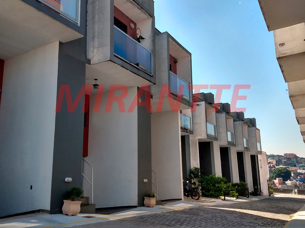 Cond. fechado de 76m² com 2 quartos em Itaberaba