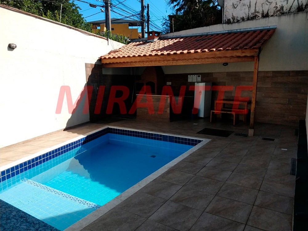 Cond. fechado de 76m² com 2 quartos em Itaberaba