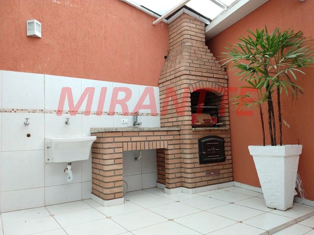 Cond. fechado de 76m² com 2 quartos em Itaberaba