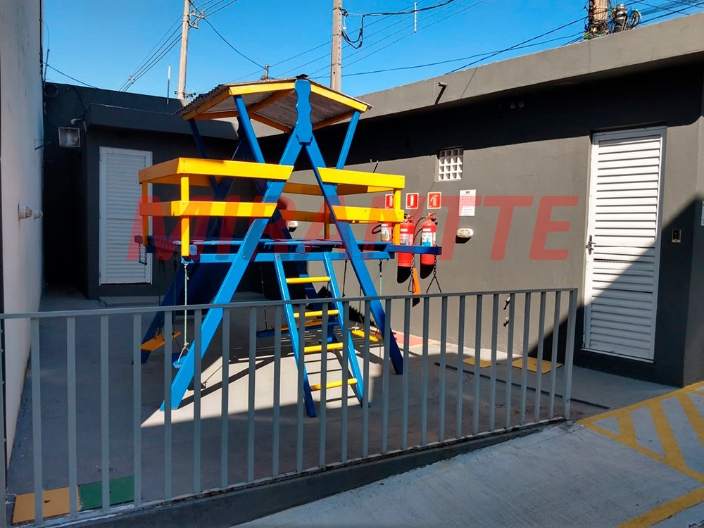 Cond. fechado de 76m² com 2 quartos em Itaberaba