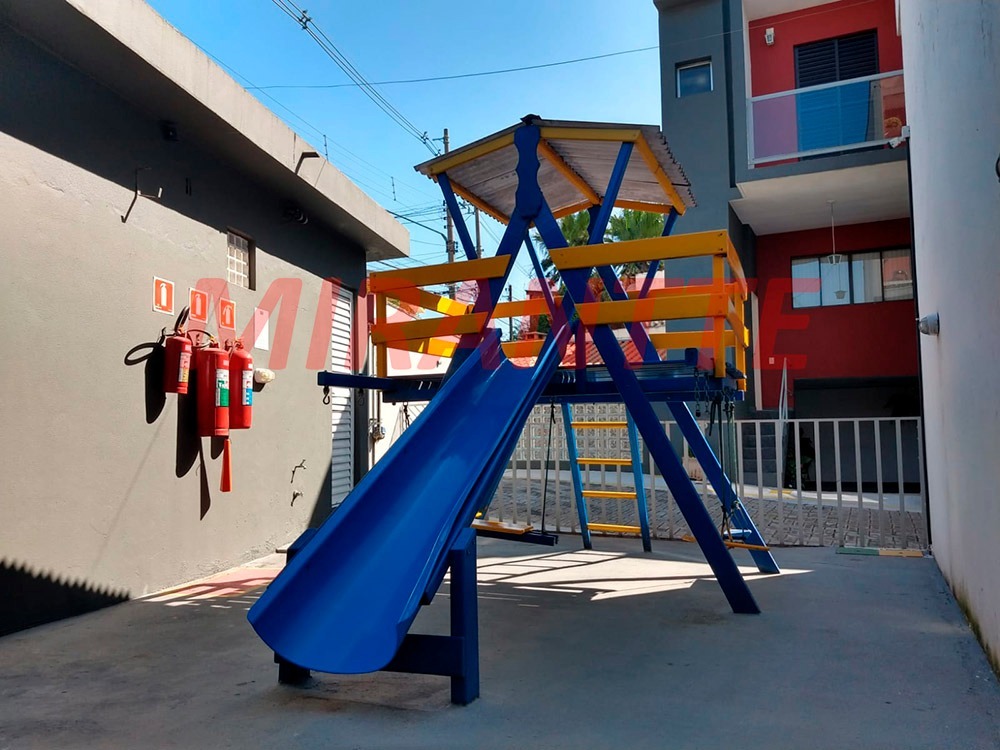 Cond. fechado de 76m² com 2 quartos em Itaberaba