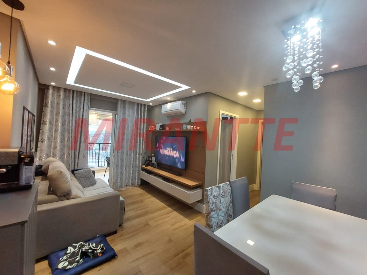 Apartamento de 68m² com 2 quartos em Jardim Flor da Montanha