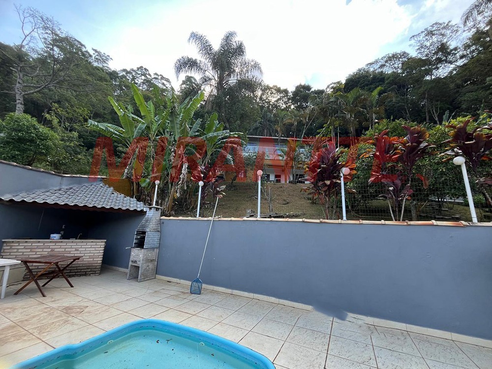 Chácara de 401.35m² com 2 quartos em Luiz Fagundes
