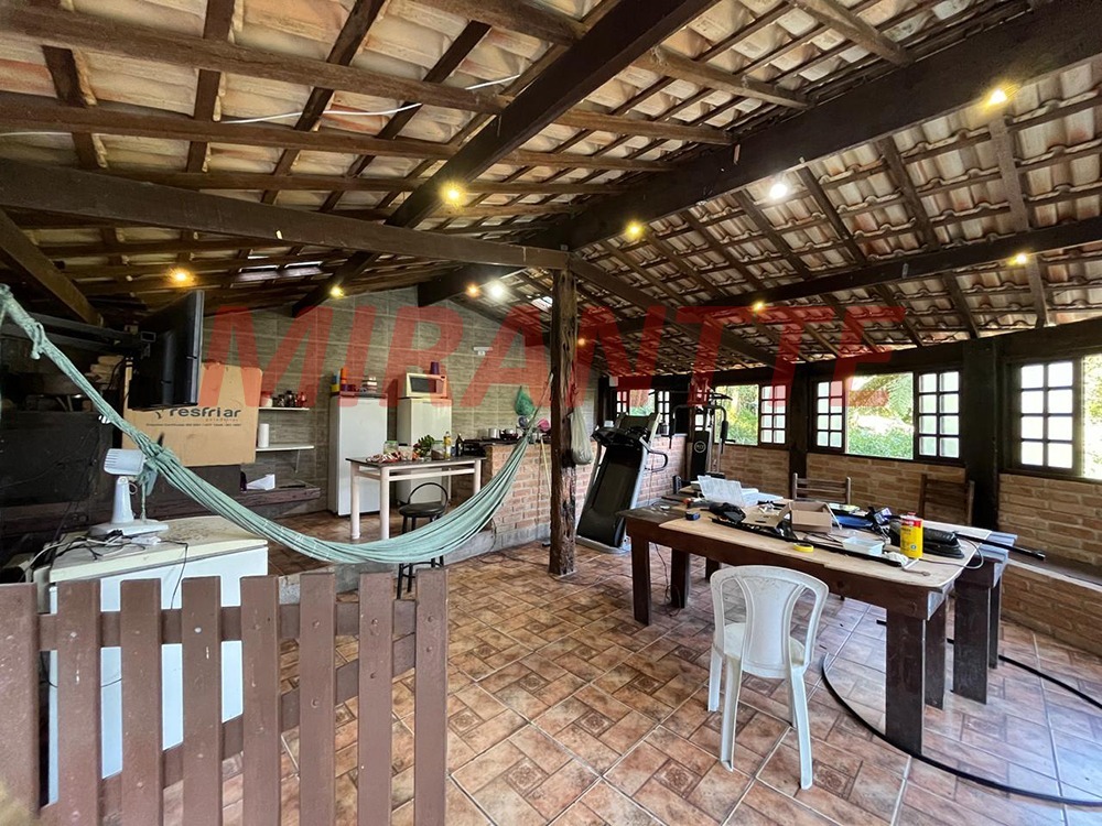 Chácara de 401.35m² com 2 quartos em Luiz Fagundes