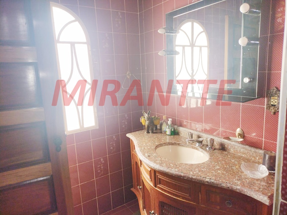Sobrado de 132m² com 3 quartos em Jardim Paraiso