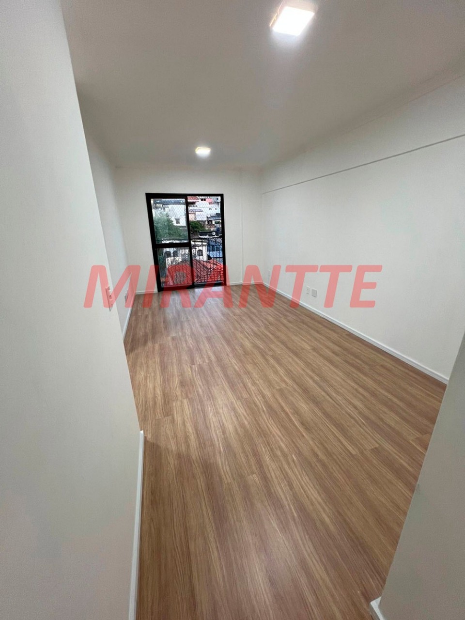 Apartamento de 55m² com 2 quartos em Vila Aurora
