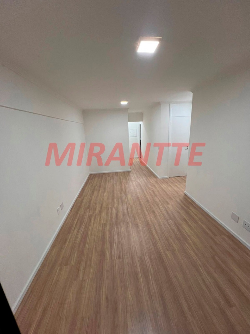 Apartamento de 55m² com 2 quartos em Vila Aurora