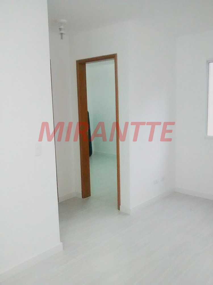 Apartamento de 50m² com 2 quartos em Núcleo do Engordador