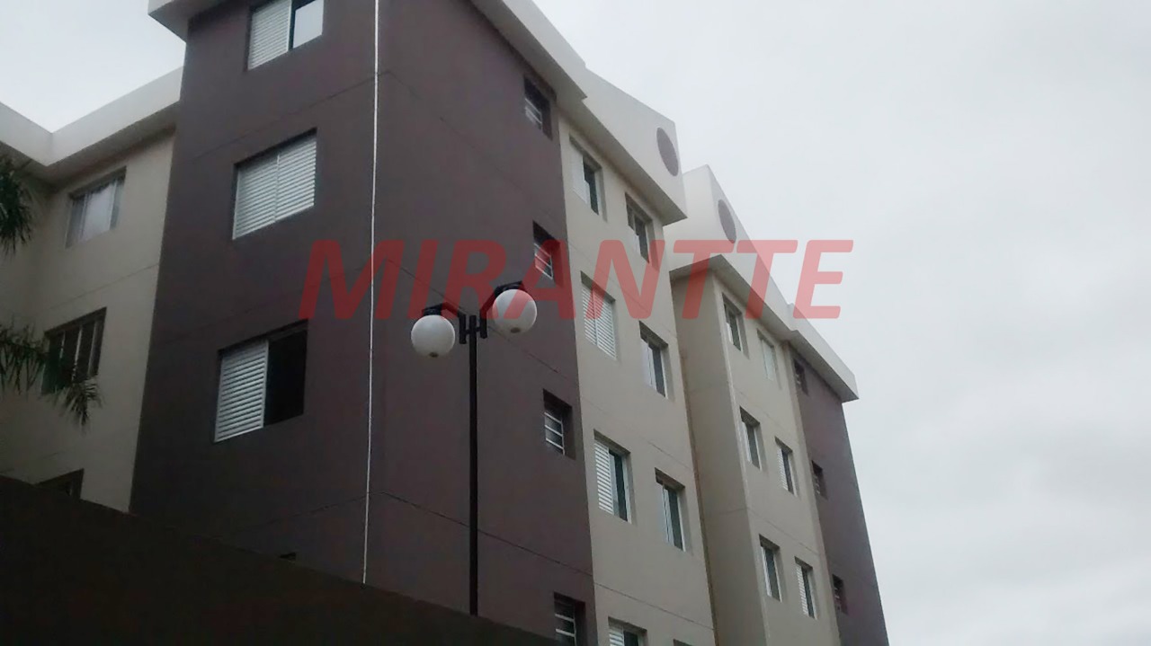 Apartamento de 50m² com 2 quartos em Núcleo do Engordador
