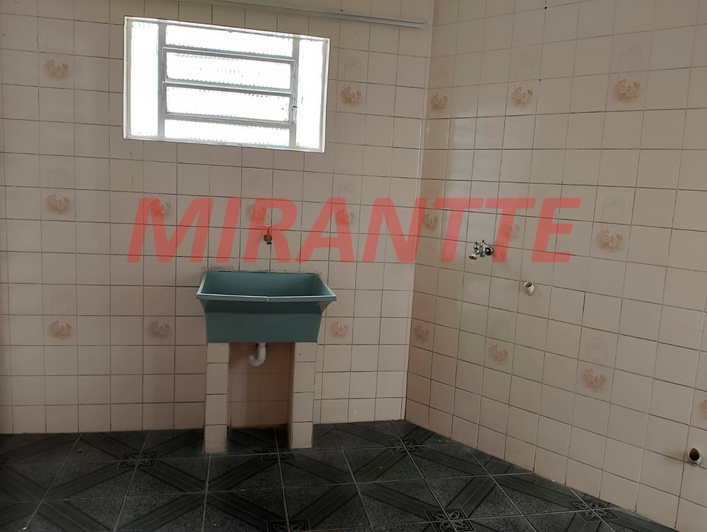 Sobrado de 80m² com 3 quartos em Santana