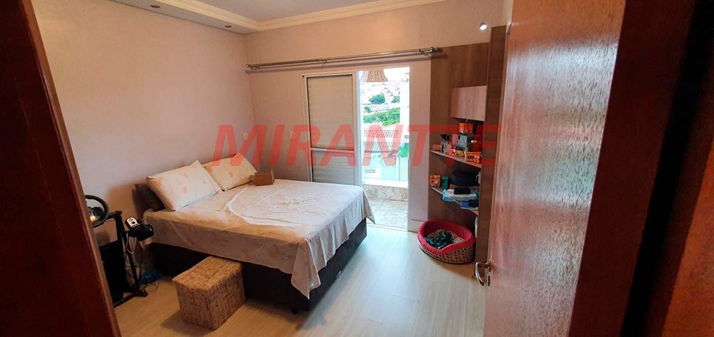 Sobrado de 71m² com 2 quartos em Vila Carbone