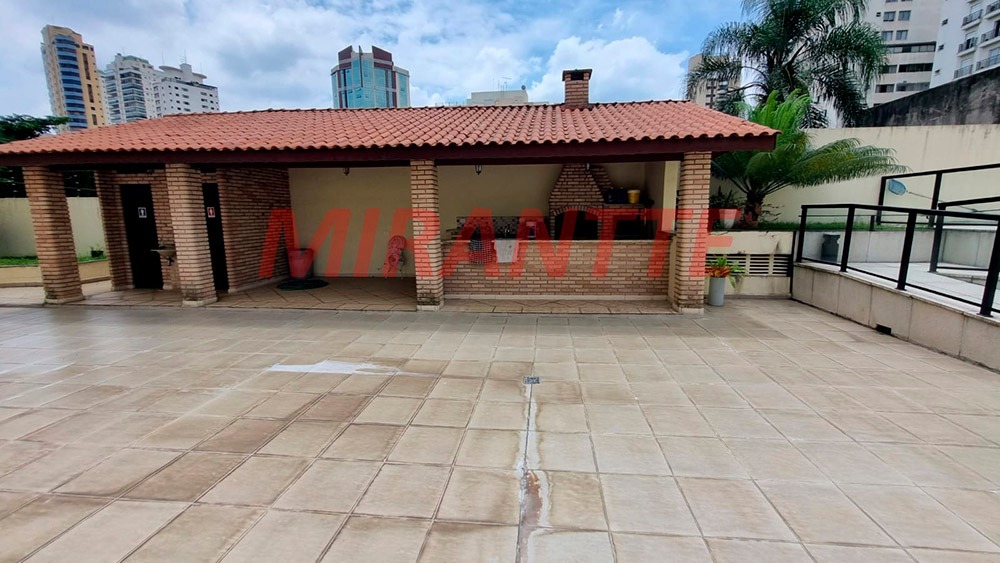 Apartamento de 101m² com 3 quartos em Água Fria
