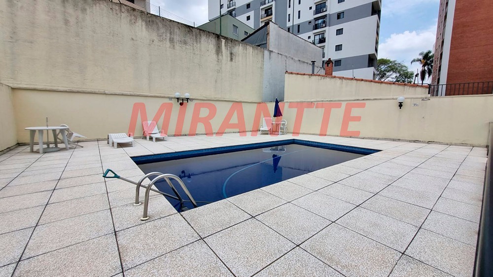 Apartamento de 101m² com 3 quartos em Água Fria