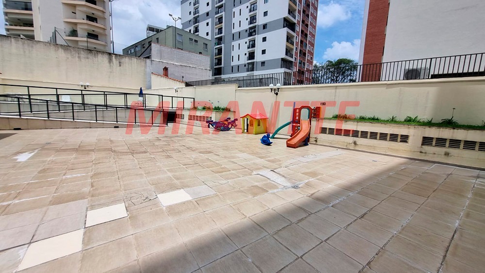 Apartamento de 101m² com 3 quartos em Água Fria