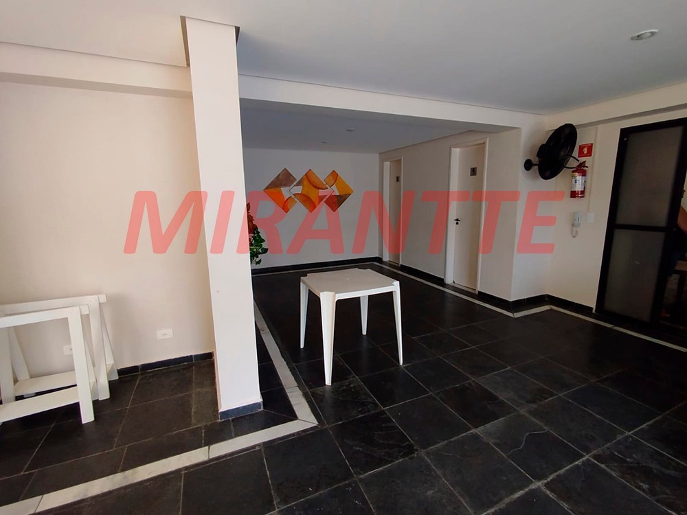 Apartamento de 57m² com 2 quartos em Vila Mazzei