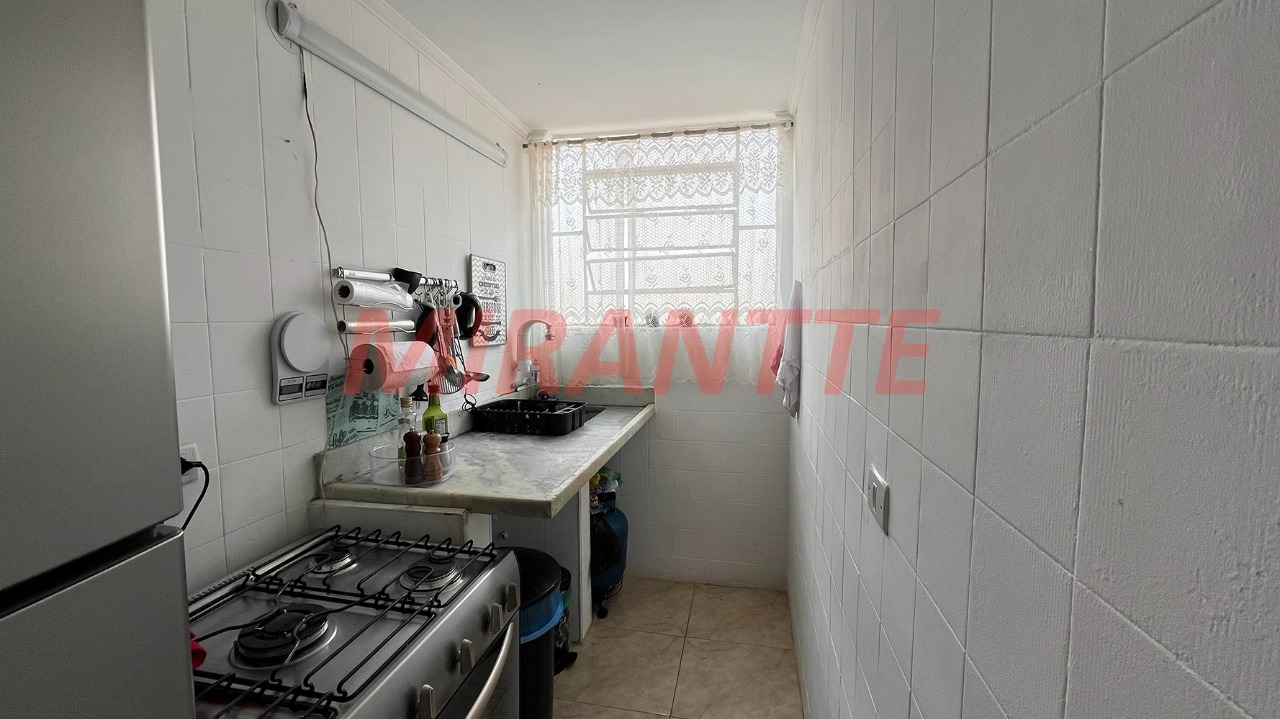 Sobrado de 140m² com 3 quartos em Água Fria
