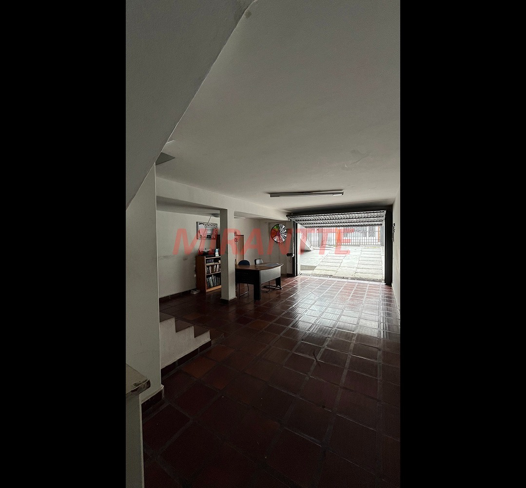 Sobrado de 140m² com 3 quartos em Água Fria