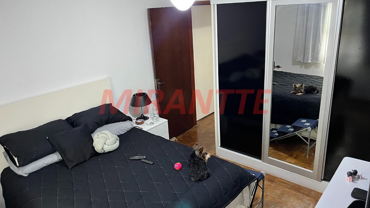 Sobrado de 140m² com 3 quartos em Água Fria