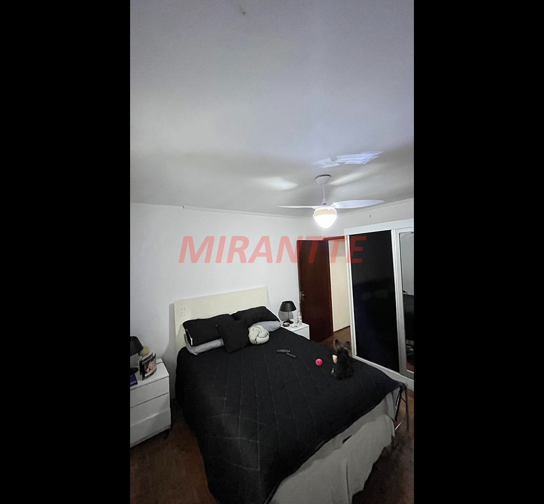 Sobrado de 140m² com 3 quartos em Água Fria