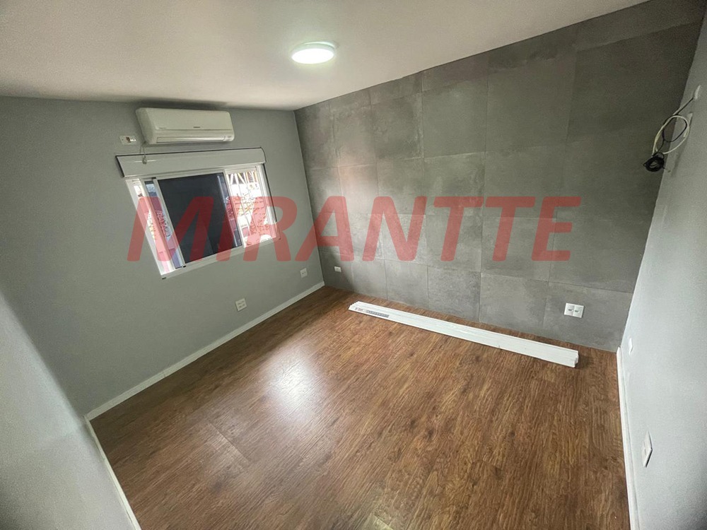 Casa terrea de 133m² com 3 quartos em Vila Nivi