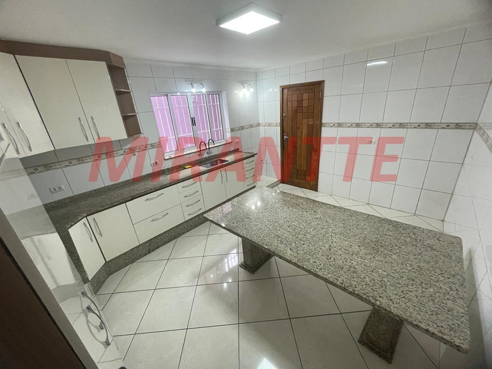 Casa terrea de 133m² com 3 quartos em Vila Nivi