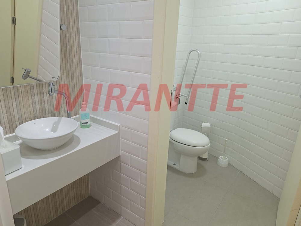 Comercial de 0.38m² em Santana