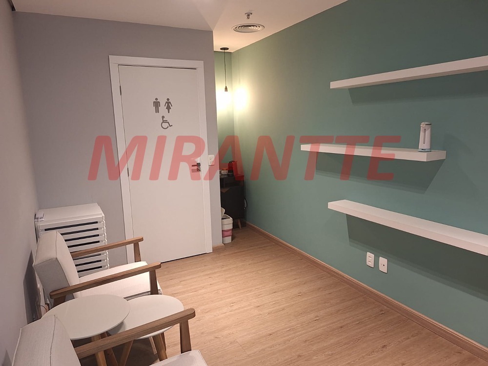 Comercial de 0.38m² em Santana