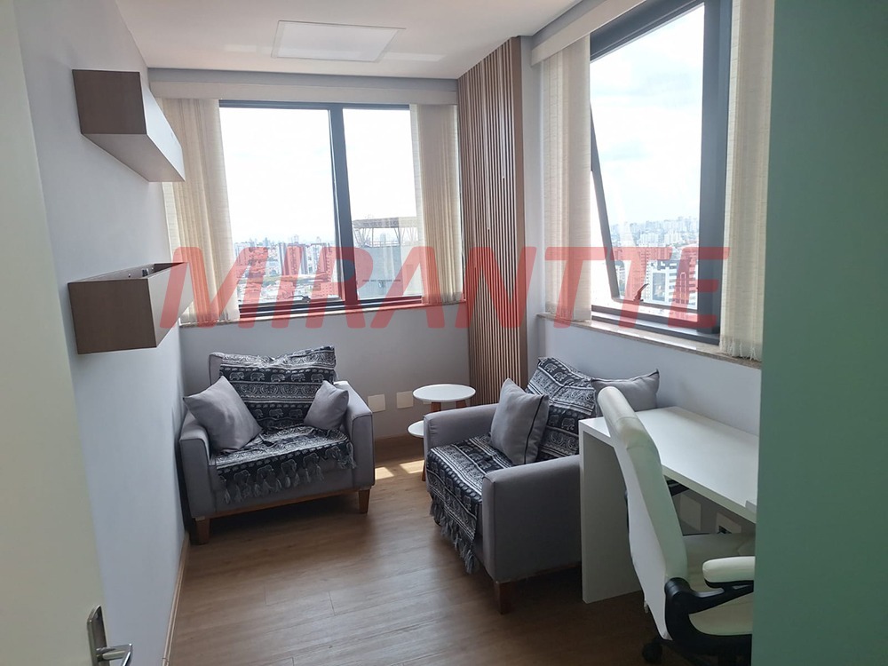Comercial de 0.38m² em Santana