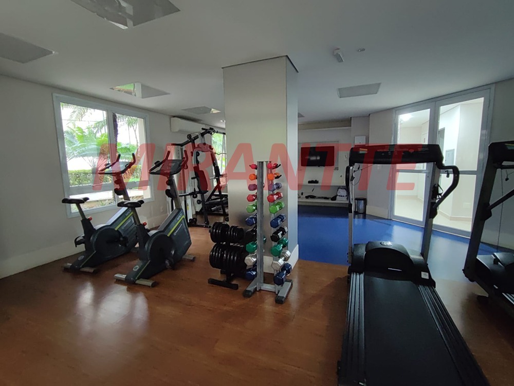 Apartamento de 206m² com 3 quartos em Santana