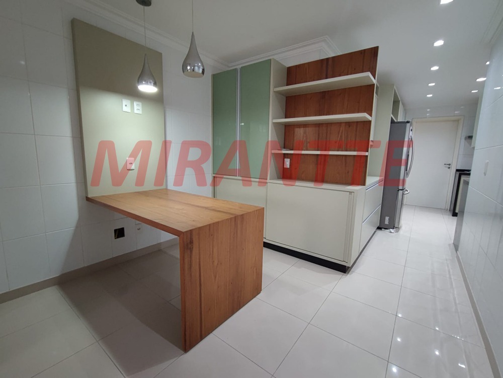 Apartamento de 206m² com 3 quartos em Santana