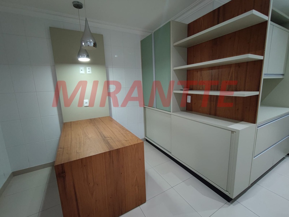 Apartamento de 206m² com 3 quartos em Santana
