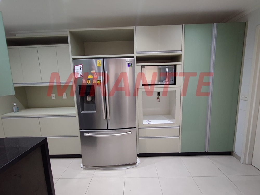 Apartamento de 206m² com 3 quartos em Santana