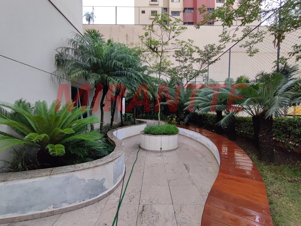 Apartamento de 206m² com 3 quartos em Santana