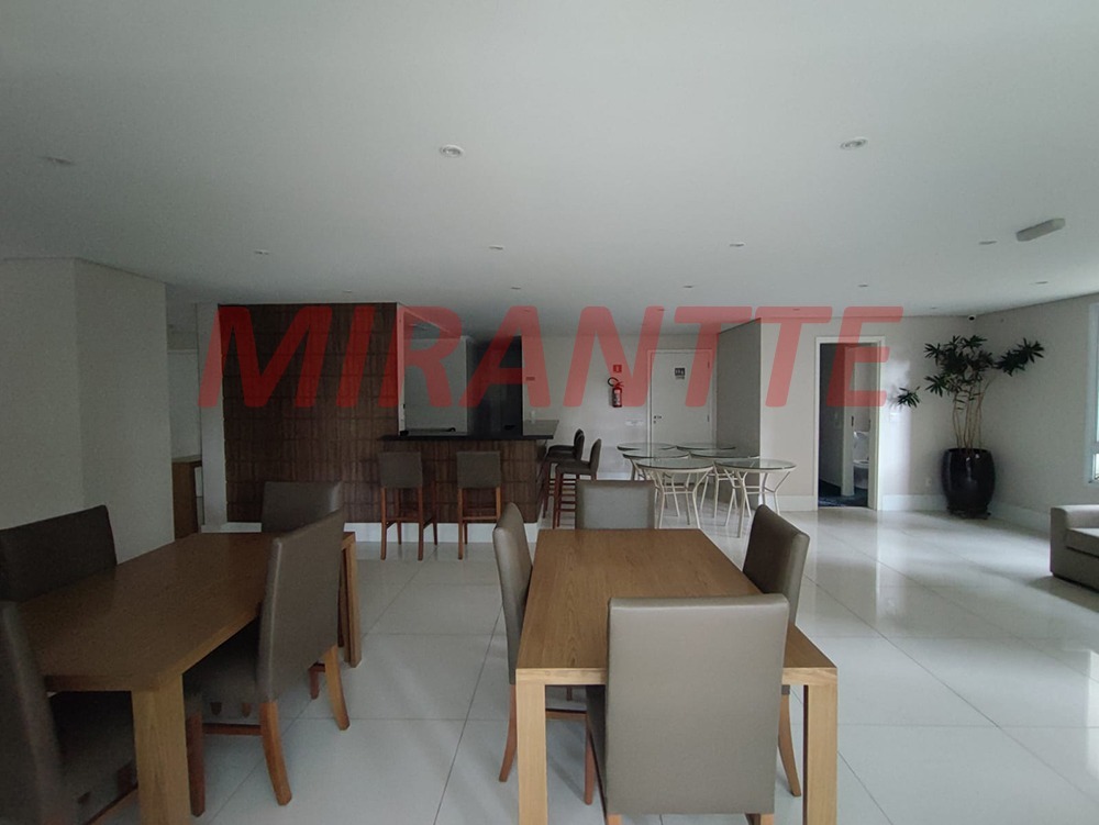 Apartamento de 206m² com 3 quartos em Santana