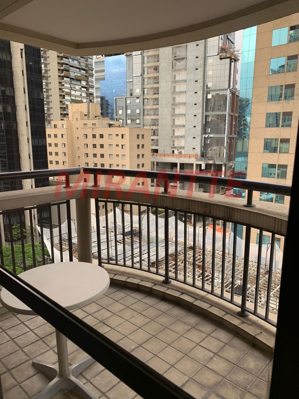 Apartamento de 36m² com 1 quartos em Itaim Bibi