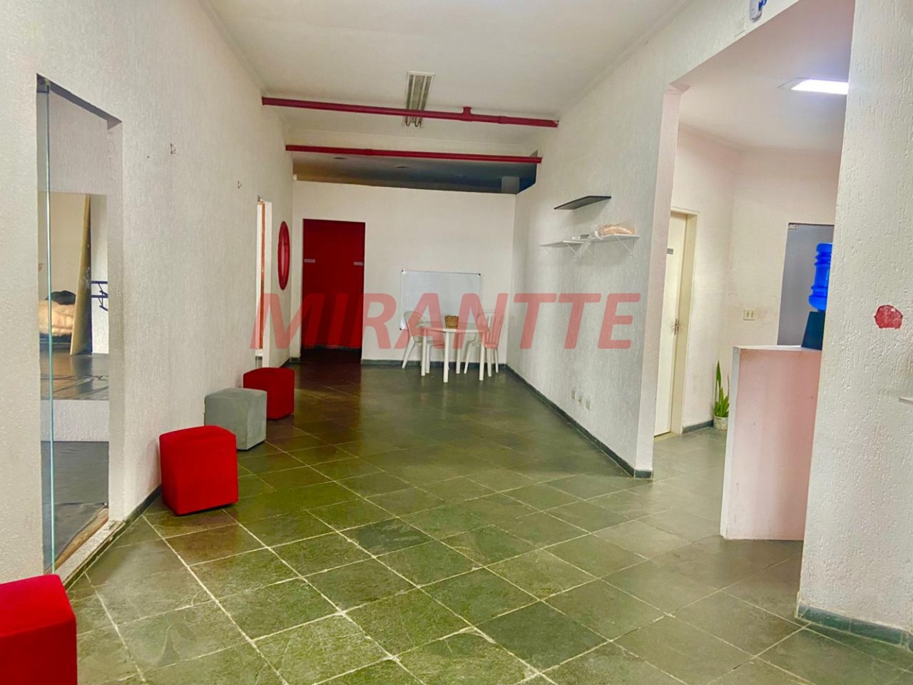 Comercial de 1800m² em Imirim